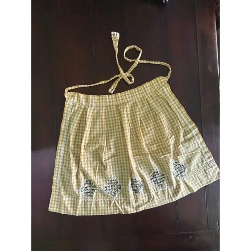 None and/or Unknown charming vintage
